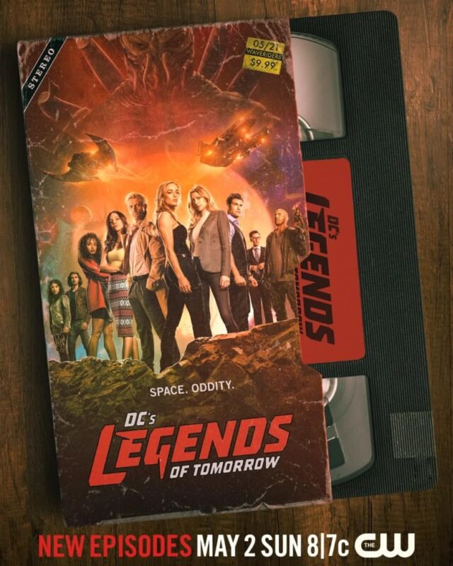 دانلود سریال DCs Legends of Tomorrow با زیرنویس فارسی چسبیده